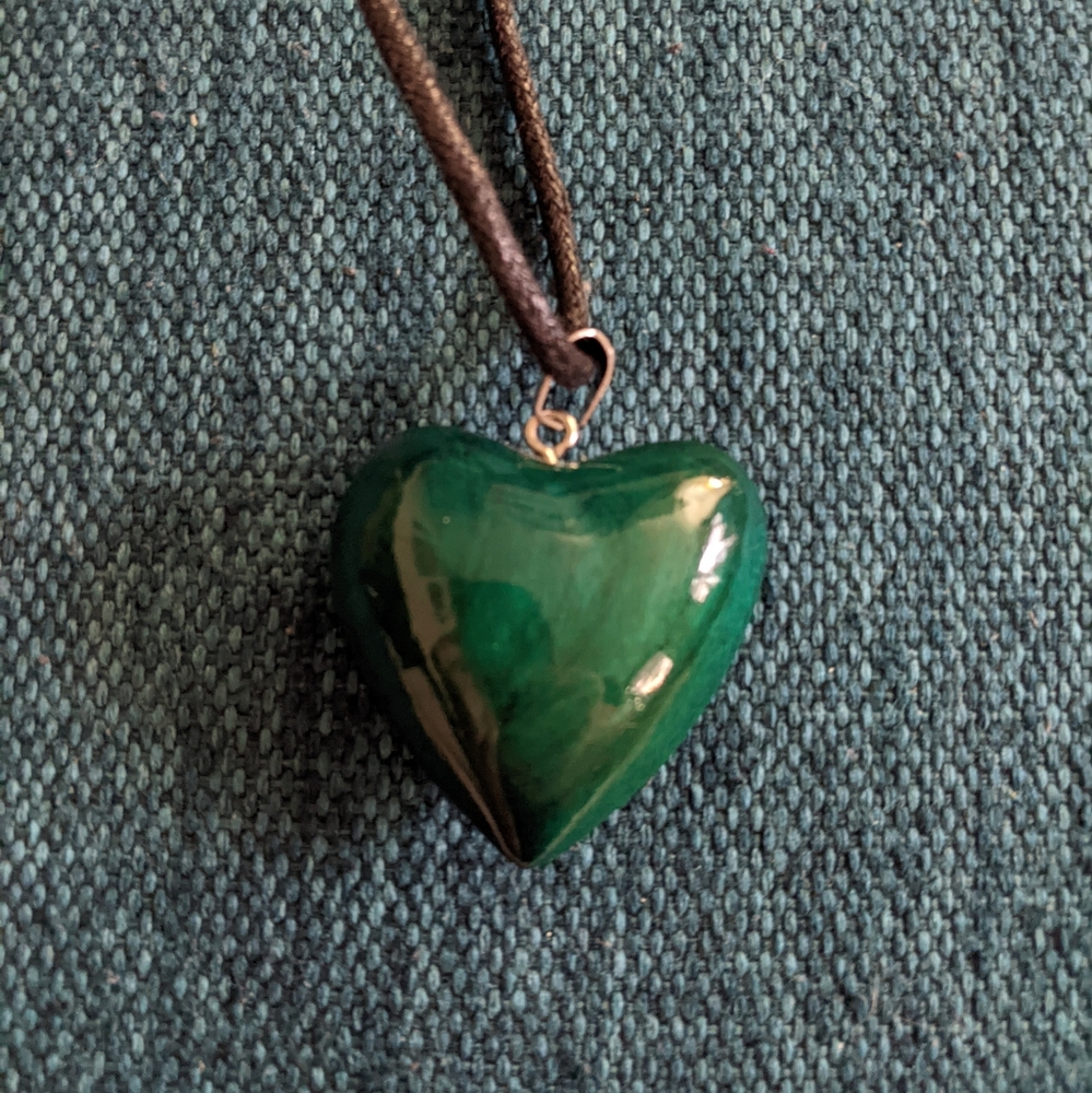 Green Wooden Heart Necklace - Picture 2 of 7